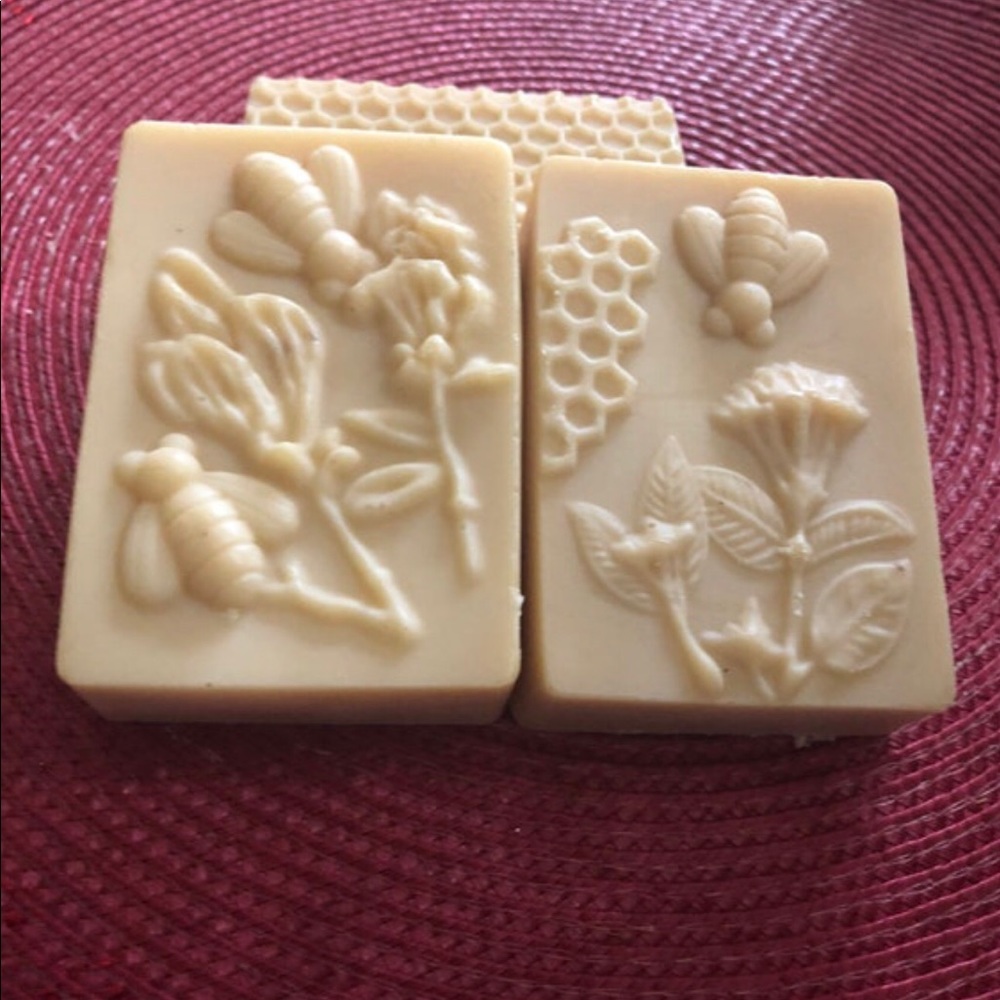 3/$25 Apple/Aloe Vera Pet Shampoo Bar Organic Handmade with Love 3 oz. N…